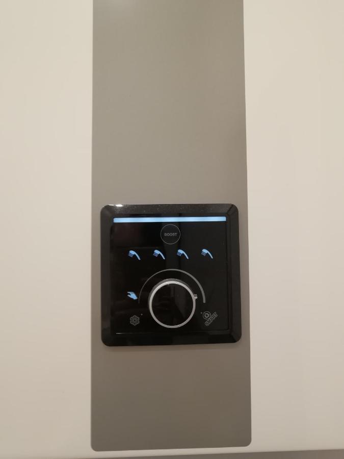 Lux Apartment, Near Metro Vasylkivska 基輔 外观 照片